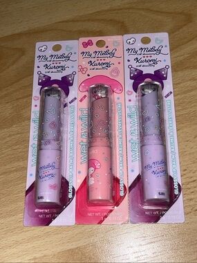 Wet n wild my melody X Kuromi glossy lip balm 3X